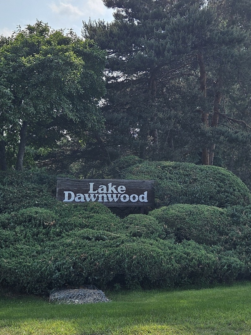 1718 Rosewood Lane