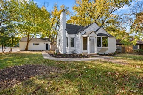 A home in Downers Grove