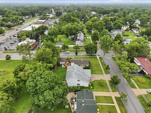 Tiny photo for 25 E Wilson Avenue, Lombard, IL 60148 (MLS # 12687429)