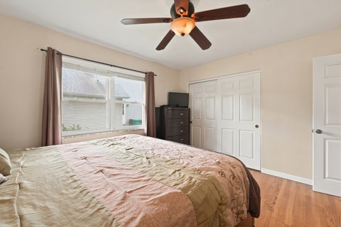 Tiny photo for 25 E Wilson Avenue, Lombard, IL 60148 (MLS # 12687429)