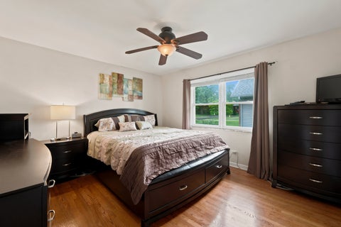 Tiny photo for 25 E Wilson Avenue, Lombard, IL 60148 (MLS # 12687429)