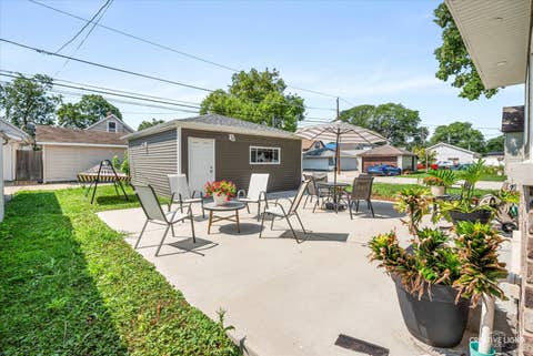 Tiny photo for 7735 W 65th Place, Bedford Park, IL 60501 (MLS # 12724023)
