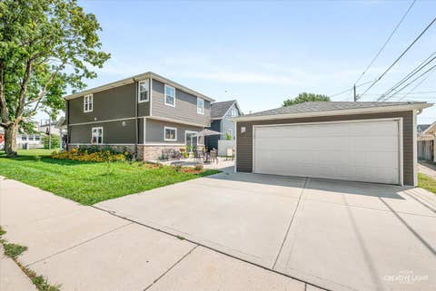 Tiny photo for 7735 W 65th Place, Bedford Park, IL 60501 (MLS # 12724023)