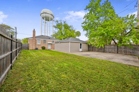 Tiny photo for 4405 Butterfield Road, Hillside, IL 60162 (MLS # 12633865)
