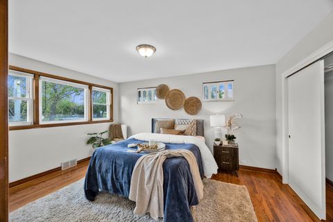 Tiny photo for 4405 Butterfield Road, Hillside, IL 60162 (MLS # 12633865)