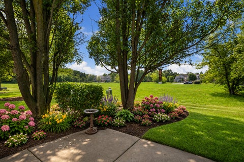 Tiny photo for 625 Arbor Circle, Lakemoor, IL 60051 (MLS # 12742555)