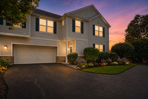 Photo of 625 Arbor Circle, Lakemoor, IL 60051 (MLS # 12742555)