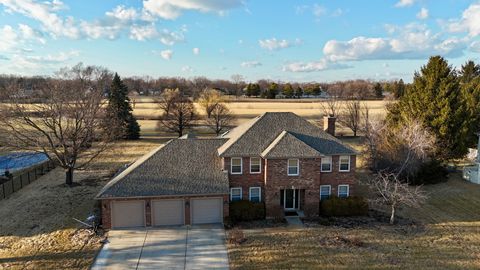 Photo of 24144 W Royal Worlington Drive, Naperville, IL 60564 (MLS # 12300658)