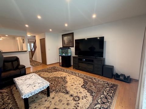 Tiny photo for 1910 Grove Avenue, Schaumburg, IL 60193 (MLS # 12625866)