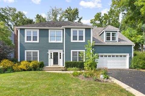 Photo of 662 Waterbury Avenue, Gurnee, IL 60031 (MLS # 12436957)