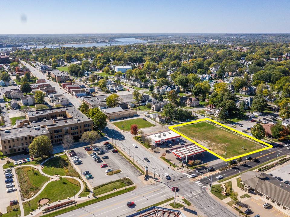 Photo 1 of 2 — 321 W Locust Street, Davenport, IA 52803