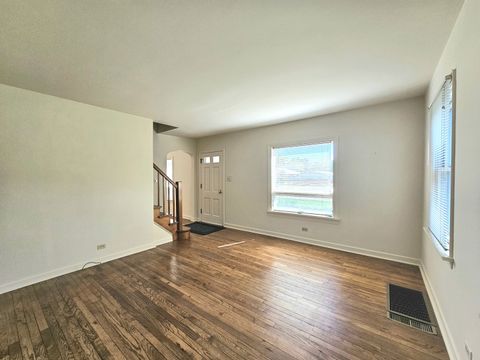 Tiny photo for 1014 S Summit Avenue, Villa Park, IL 60181 (MLS # 12703223)