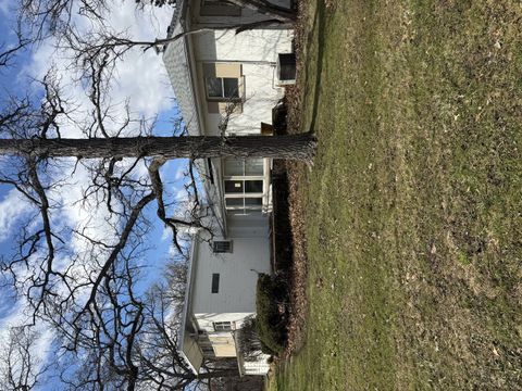 Tiny photo for 816 Rosedale Terrace, Crete, IL 60417 (MLS # 12592215)