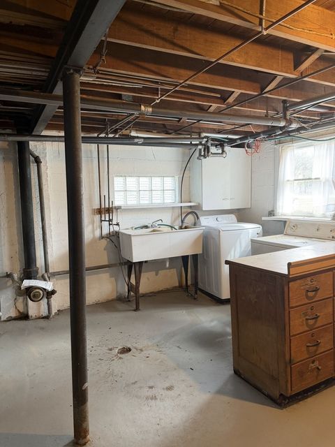 Tiny photo for 816 Rosedale Terrace, Crete, IL 60417 (MLS # 12592215)