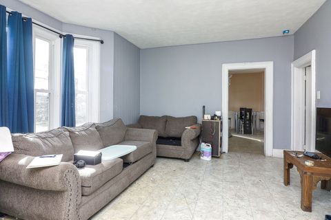 Tiny photo for 450 N Union Street, Aurora, IL 60505 (MLS # 12488962)