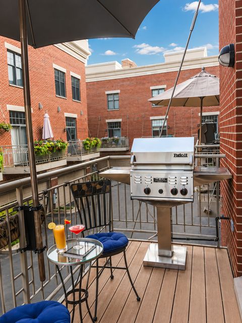 Tiny photo for 849 N May Street #F, Chicago, IL 60642 (MLS # 12678376)