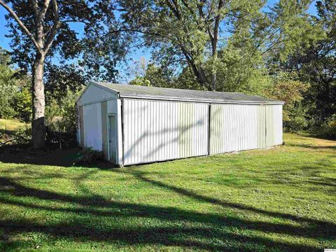 Tiny photo for 2131 Sunnybrook Drive W Dr, Quincy, IL 62301 (MLS # 12503543)