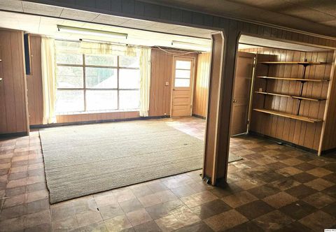 Tiny photo for 2131 Sunnybrook Drive W Dr, Quincy, IL 62301 (MLS # 12503543)