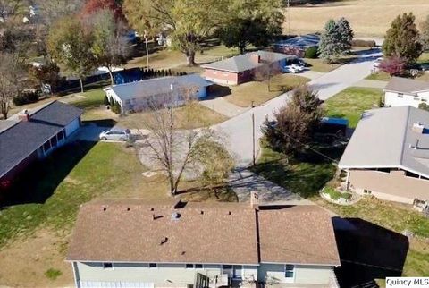 Tiny photo for 2131 Sunnybrook Drive W Dr, Quincy, IL 62301 (MLS # 12503543)