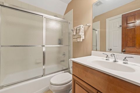 Tiny photo for 843 Alberosky Way, Batavia, IL 60510 (MLS # 12494294)