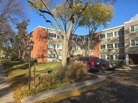 Tiny photo for 1139 Leavitt Avenue #212, Flossmoor, IL 60422 (MLS # 12591318)
