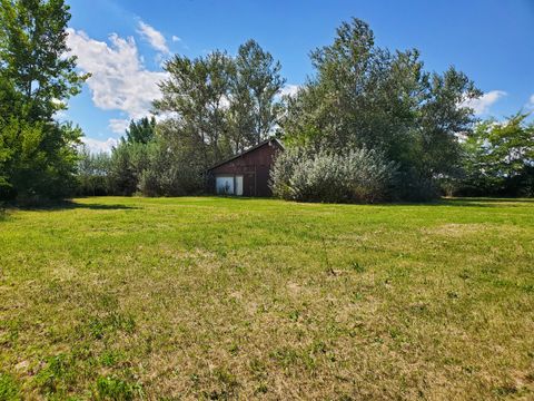 A home in Beecher