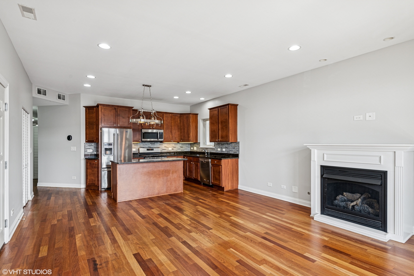 7170 W Grand Avenue 3E