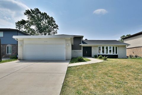 Tiny photo for 7701 Lake Street, Morton Grove, IL 60053 (MLS # 12463694)