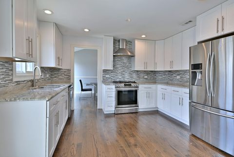 Tiny photo for 7701 Lake Street, Morton Grove, IL 60053 (MLS # 12463694)