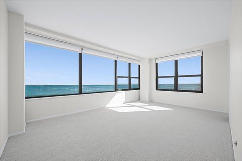 Tiny photo for 1616 Sheridan Road #8F, Wilmette, IL 60091 (MLS # 12577075)