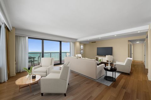 Tiny photo for 1616 Sheridan Road #8F, Wilmette, IL 60091 (MLS # 12577075)