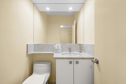 Tiny photo for 1616 Sheridan Road #8F, Wilmette, IL 60091 (MLS # 12577075)