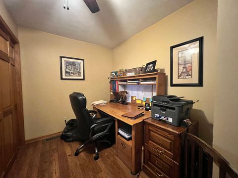 Tiny photo for 233 Dunivan Road, Murphysboro, IL 62966 (MLS # 12602679)