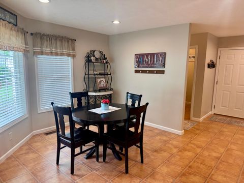 Tiny photo for 1106 Daybreak Drive, Marion, IL 62959 (MLS # 12617669)