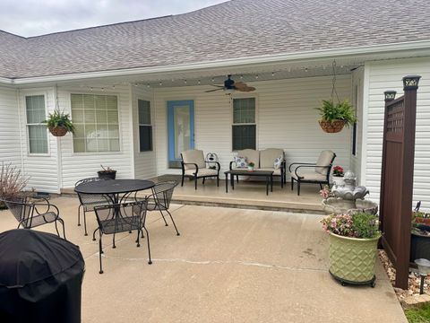 Tiny photo for 1106 Daybreak Drive, Marion, IL 62959 (MLS # 12617669)