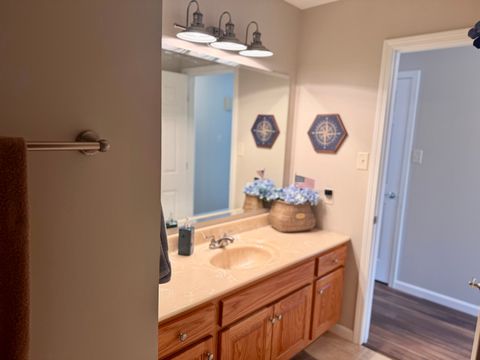 Tiny photo for 1106 Daybreak Drive, Marion, IL 62959 (MLS # 12617669)