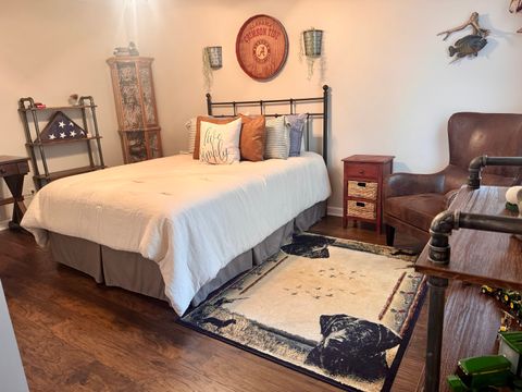 Tiny photo for 1106 Daybreak Drive, Marion, IL 62959 (MLS # 12617669)