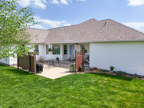 Tiny photo for 1106 Daybreak Drive, Marion, IL 62959 (MLS # 12617669)