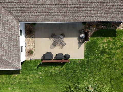 Tiny photo for 1106 Daybreak Drive, Marion, IL 62959 (MLS # 12617669)