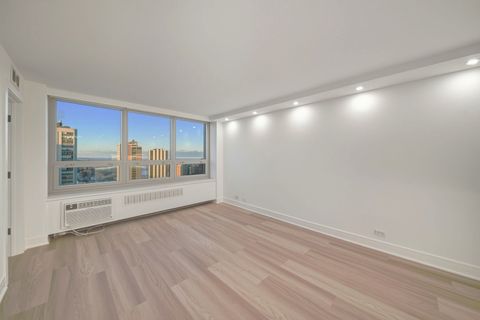 Tiny photo for 88 W Schiller Street #2503, Chicago, IL 60610 (MLS # 12558594)