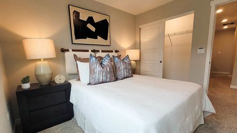 Tiny photo for 2222 Lakeshore Drive, Schaumburg, IL 60173 (MLS # 12590999)