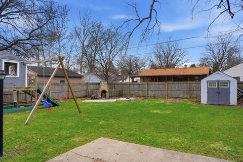 Tiny photo for 613 Garden Walk WALK, Dixon, IL 61021 (MLS # 12652587)