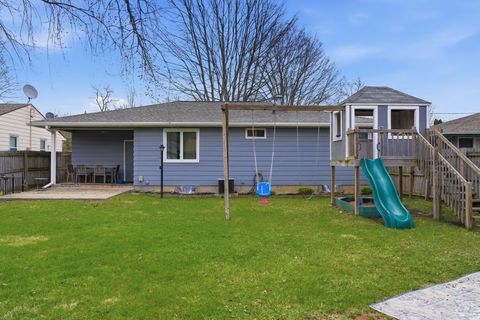 Tiny photo for 613 Garden Walk WALK, Dixon, IL 61021 (MLS # 12652587)