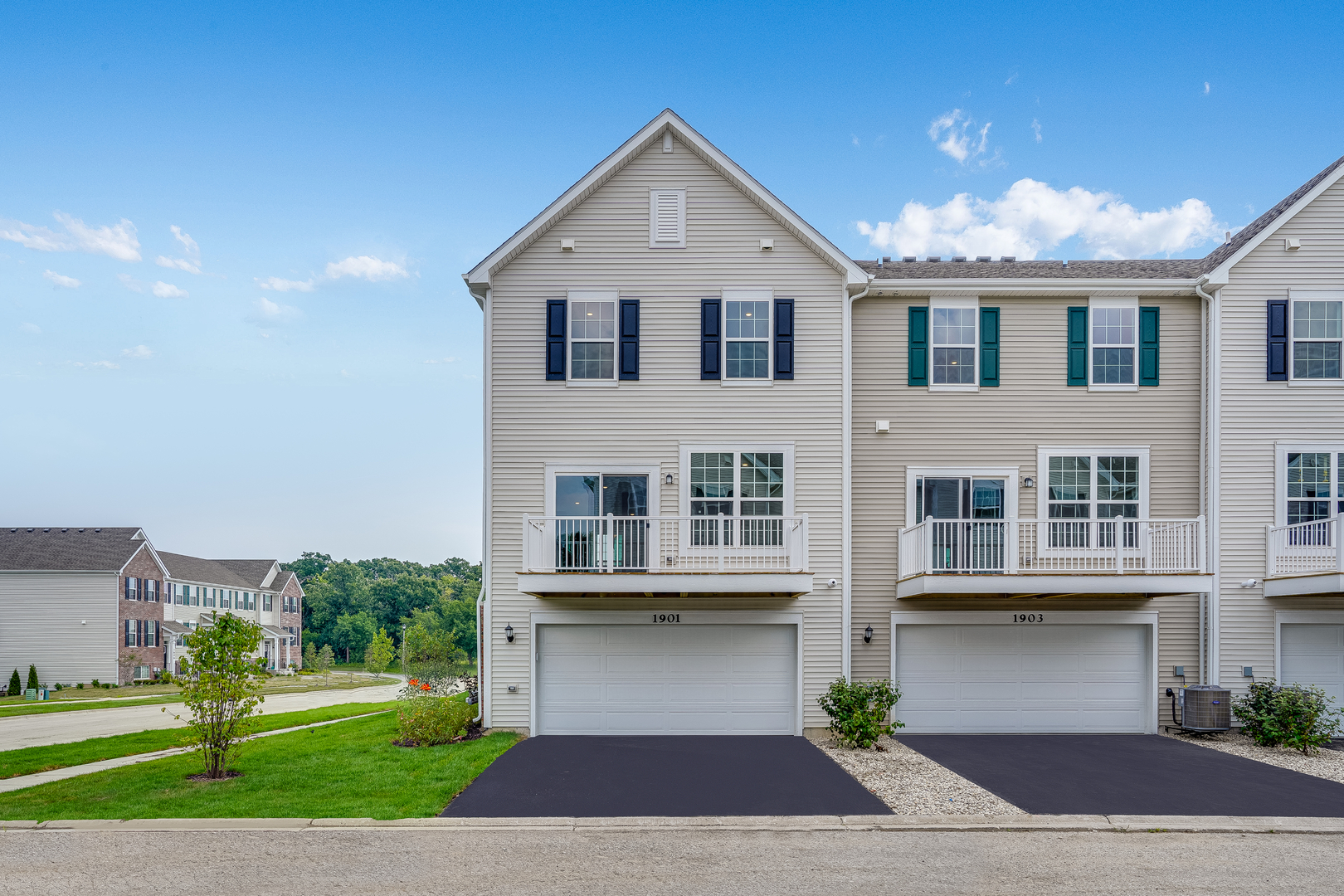 1901 Neubauer Circle