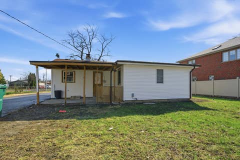 Tiny photo for 8516 Austin Avenue, Burbank, IL 60459 (MLS # 12607509)
