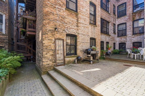 Tiny photo for 1334 W Birchwood Avenue #2, Chicago, IL 60626 (MLS # 12724300)