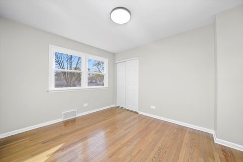 Tiny photo for 1404 S Birch Drive, Mount Prospect, IL 60056 (MLS # 12518424)