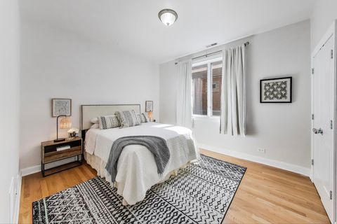 Tiny photo for 4239 N Keystone Avenue #3S, Chicago, IL 60641 (MLS # 12492538)