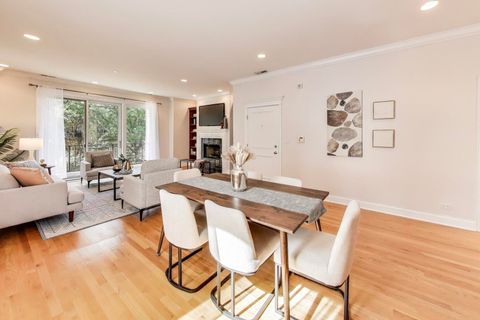 Tiny photo for 4239 N Keystone Avenue #3S, Chicago, IL 60641 (MLS # 12492538)