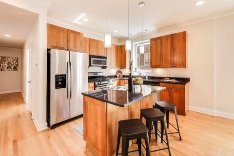 Tiny photo for 4239 N Keystone Avenue #3S, Chicago, IL 60641 (MLS # 12492538)